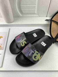 Picture of LV Slippers _SKU620984190312013